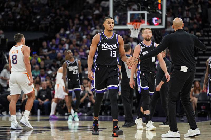 Chặng đường khó khăn và những mùa giải đầy thử thách