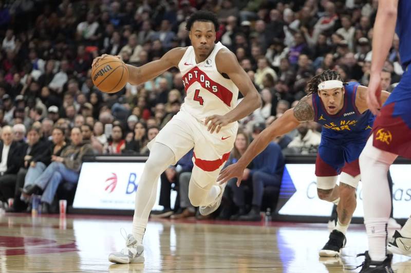 Lối chơi của Barnes thay đổi dựa trên hiểu trận chứ không chỉ dựa vào thể chất